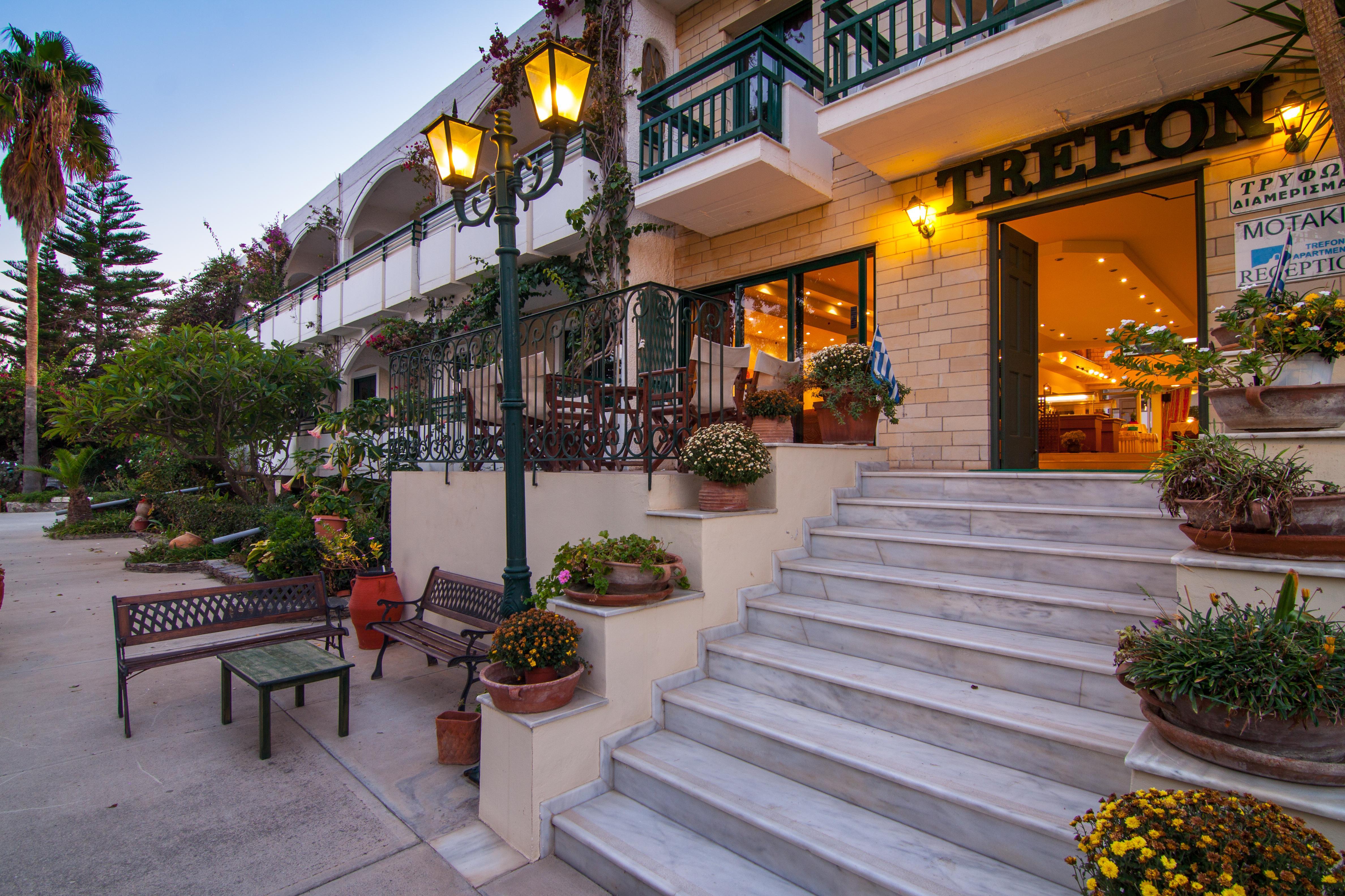 Trefon Hotel Apartments And Family Suites Platanes  Exteriér fotografie