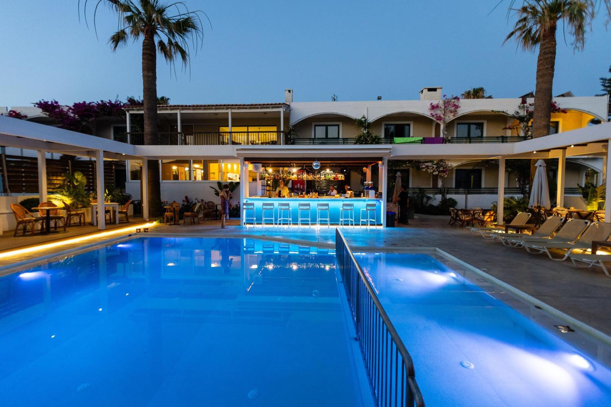 Trefon Hotel Apartments And Family Suites Platanes  Exteriér fotografie