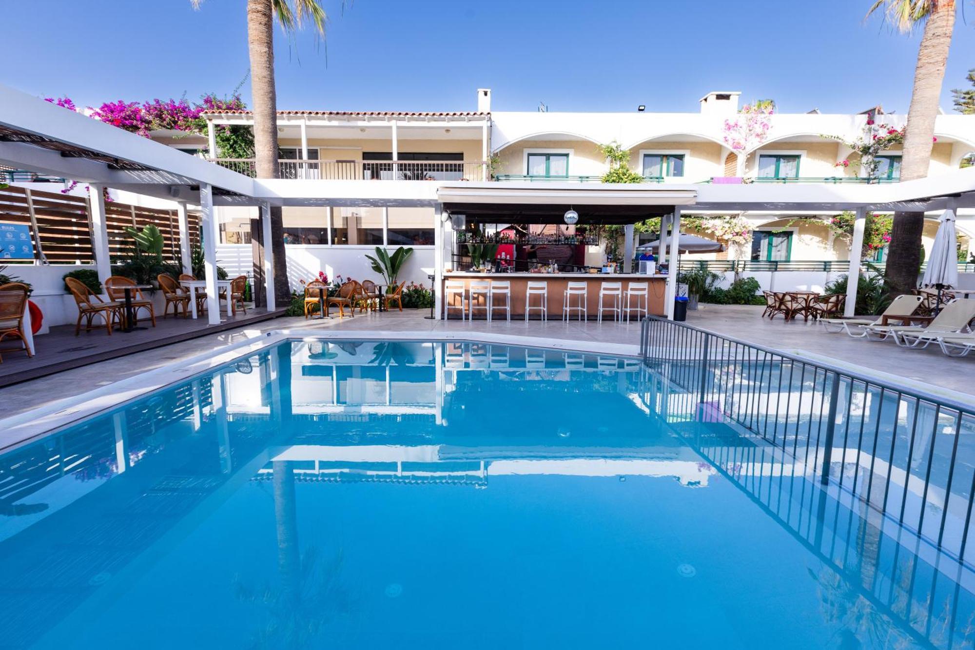 Trefon Hotel Apartments And Family Suites Platanes  Exteriér fotografie